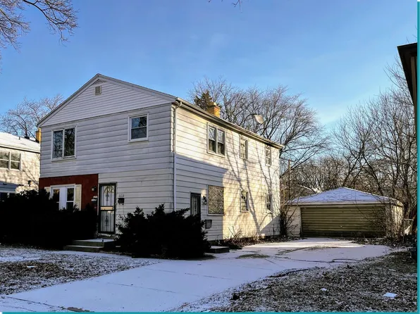 5854 N 64th St, Milwaukee, WI 53218