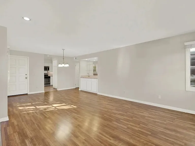3104 Dickens St — Photo 22