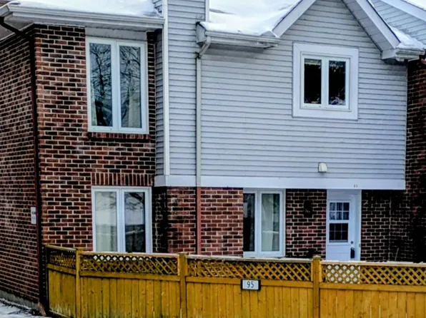 95 Findlay Ave #F1, Carleton Place, ON K7C 4G5