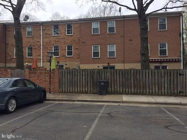 503 S Patrick St — Photo 34