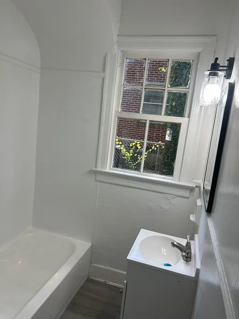 4 bed, 1829 sqft, $1,400 — Photo 4