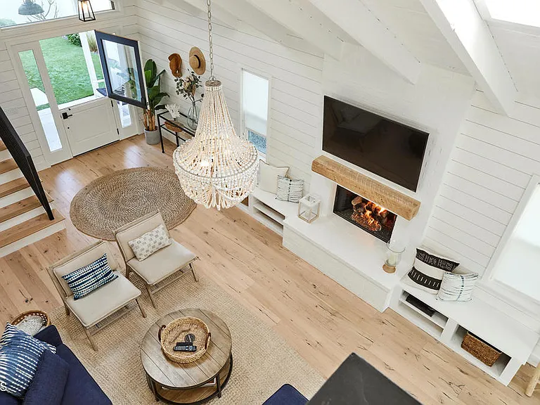 5121 Seabreeze Way — Photo 4