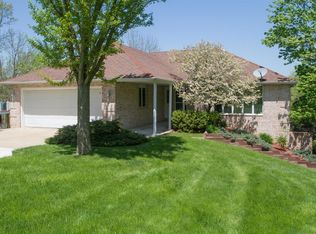 191 Ashford Ct, Valparaiso, IN 46385