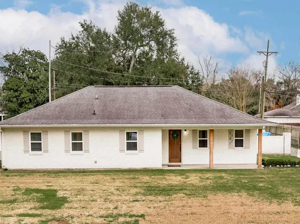 57625 McClung St, Plaquemine, LA 70764