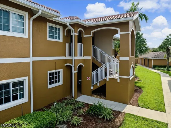 1113 Winding Pines Cir Unit 108, Cape Coral, FL 33909