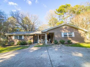 1327 Bridle Path Ln, Hideaway, TX 75771