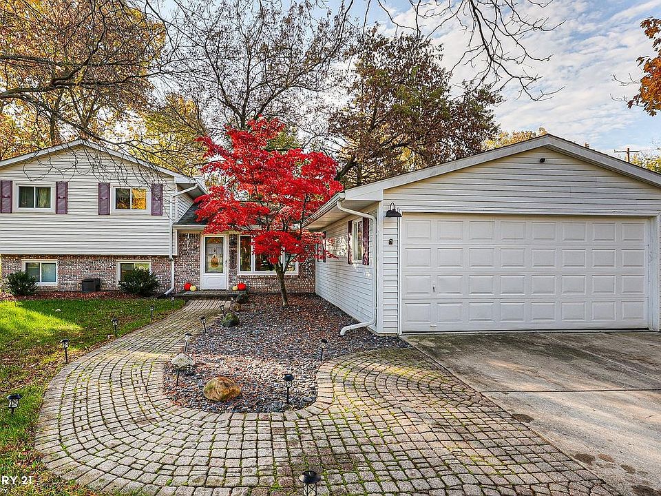 1st image of 6651 Doyon Dr N