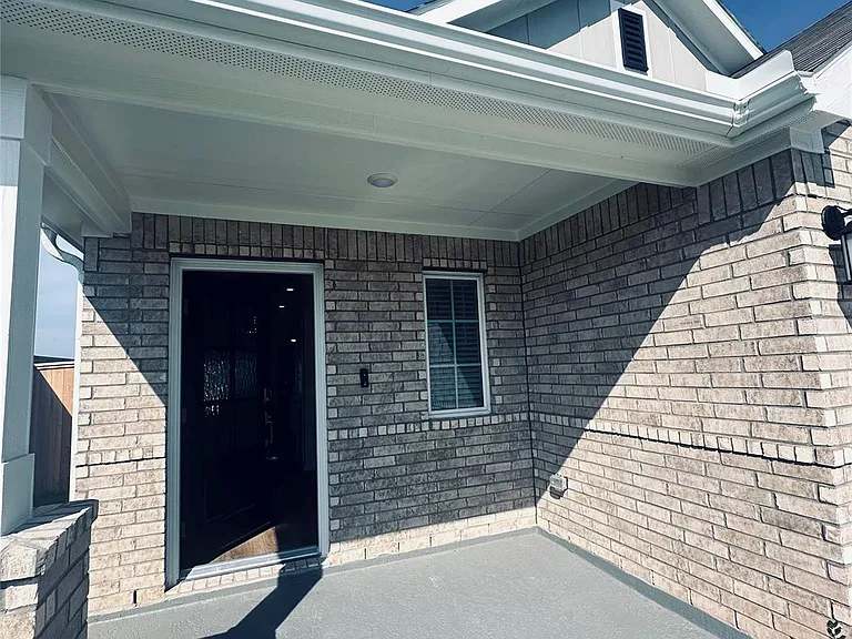 734 Falling Cave Dr — Photo 3