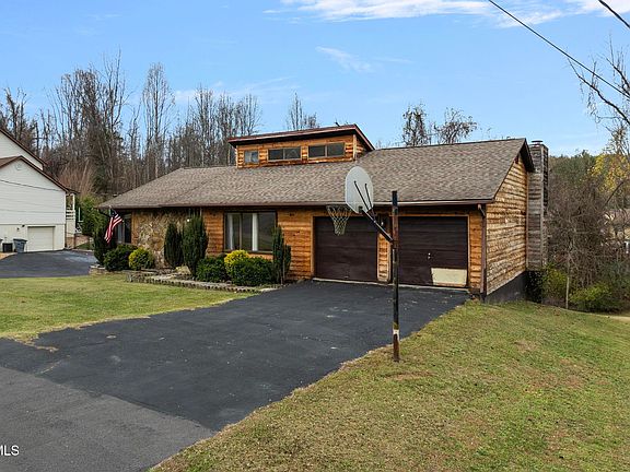 4th image of 416 Crestfield Dr