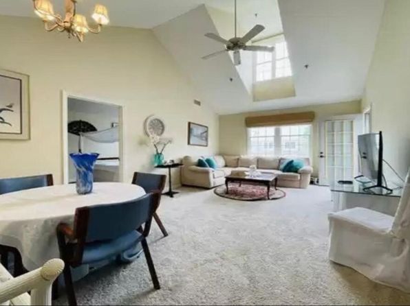 2206 Heatherwood #2206