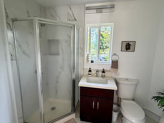 5th image of 15-1077 Amau Rd
