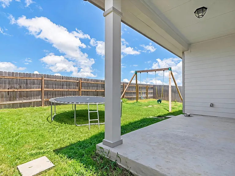 920 James Parker Cir — Photo 30