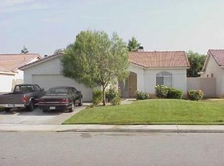 10608 Petalo Dr, Bakersfield, CA