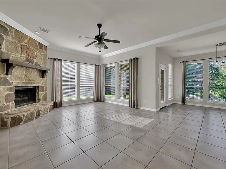 2 Maitland Ct — Photo 14