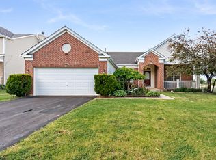 1610 Auburn Lakes Dr, Shorewood, IL 60404
