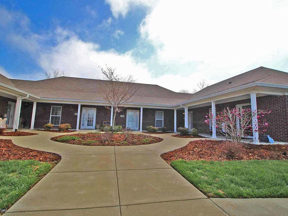 1st image of 862 Garden Pointe Dr