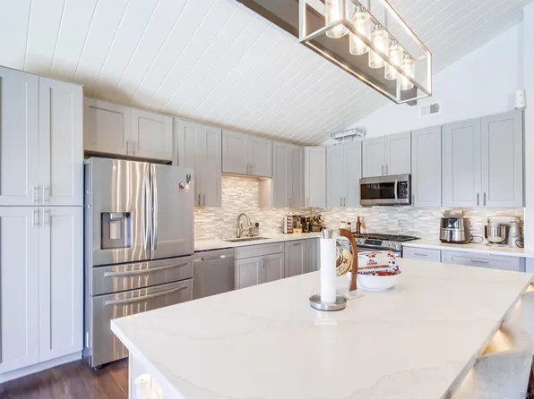 2722 Jaynia Pl, Lemon Grove, CA 91945