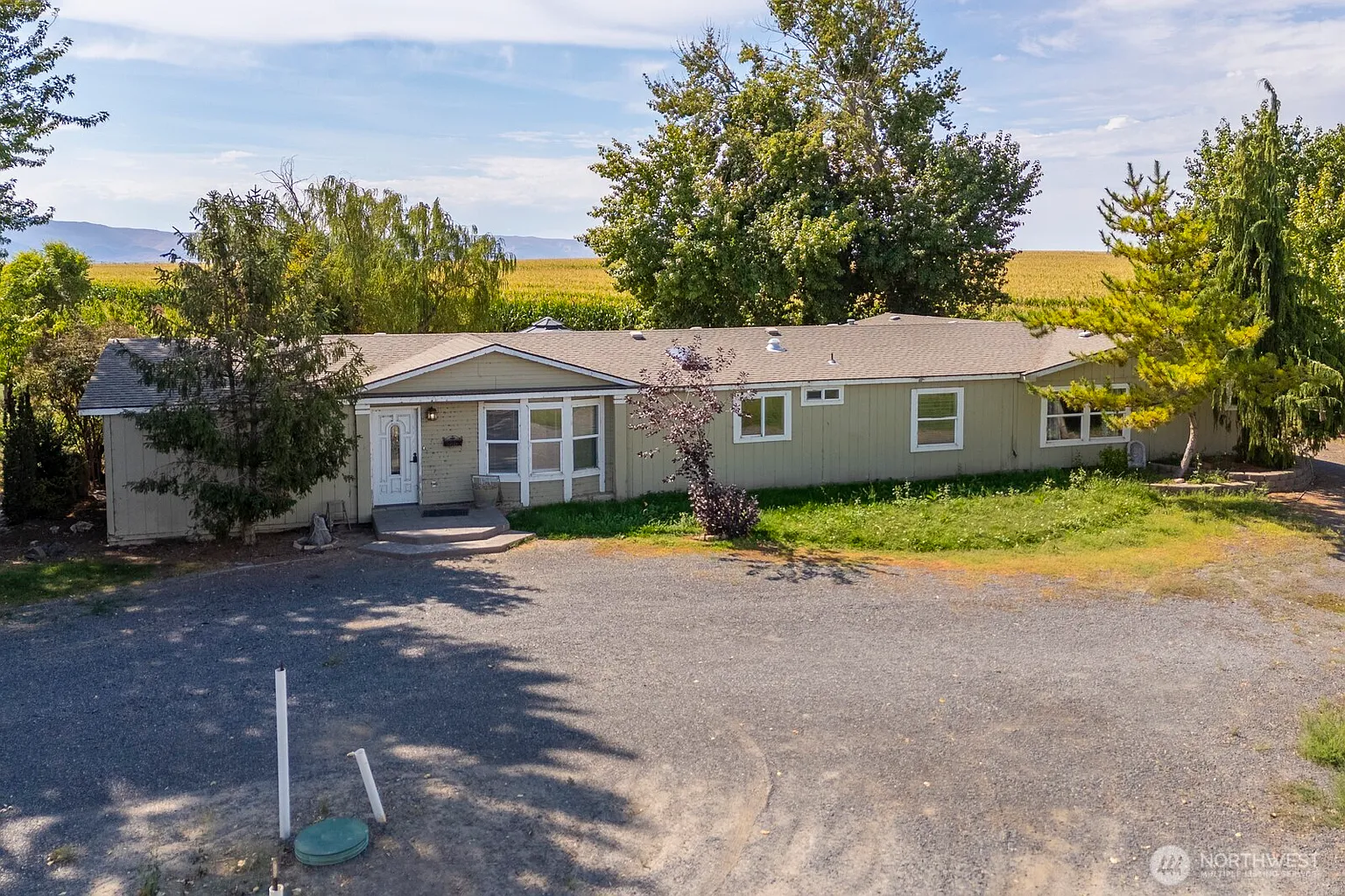 12078 S Division Road photo 1