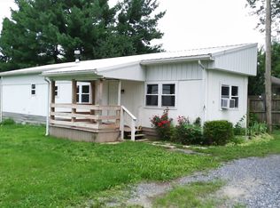 2237 New Holland Pike, Bird In Hand, PA 17601