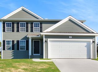 7383 Brown Fox St, Zeeland, MI 49464