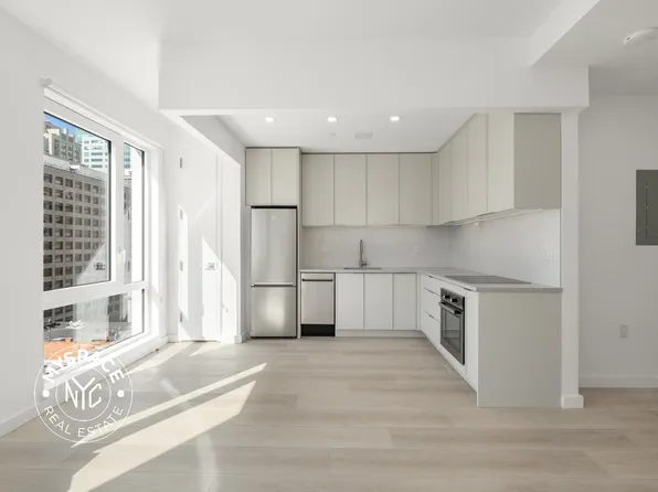 150 Lawrence Street image 3 of 28