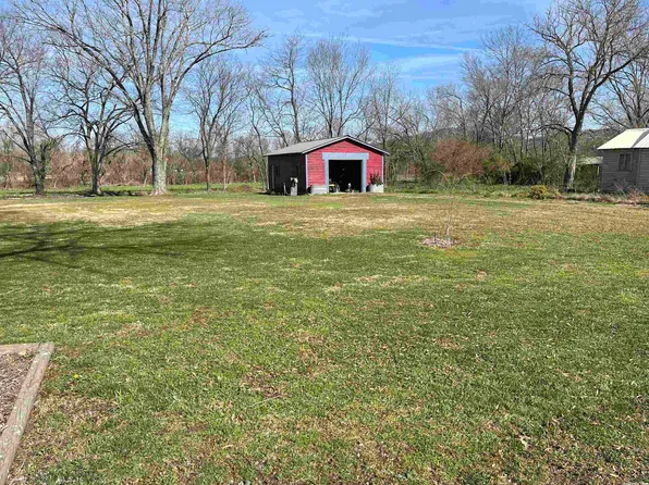 (undisclosed Address), Leslie, AR 72645