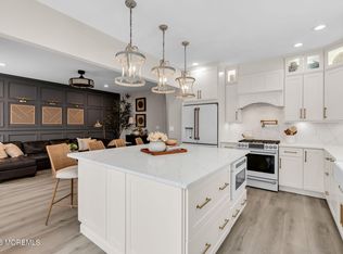 24 Smock Court, Manalapan, NJ 07726