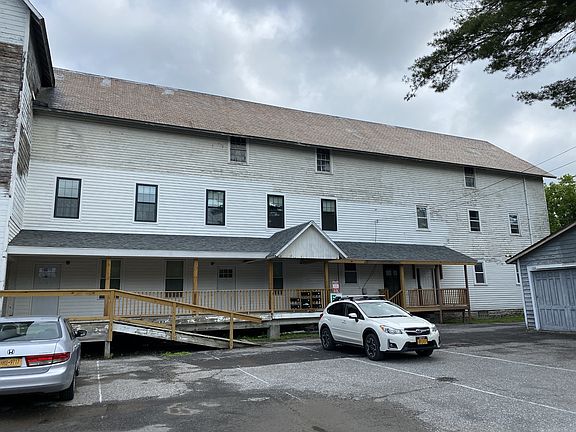 5th image of 183 Macarthur Ave #11541668