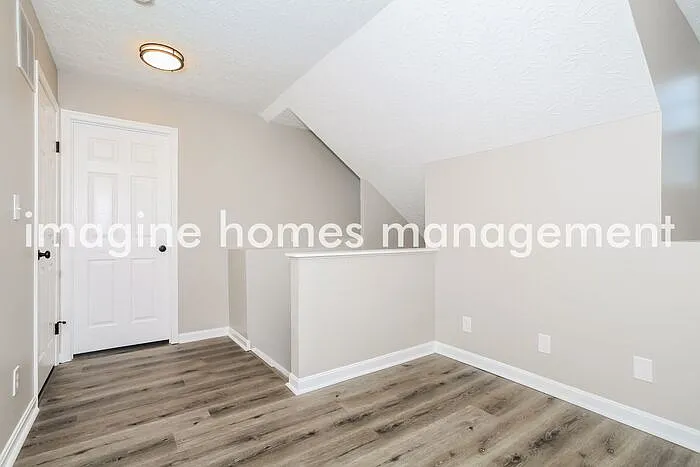 3274 Summitrun Dr — Photo 11