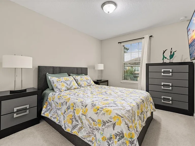 7435 Ripplepointe Way — Photo 36