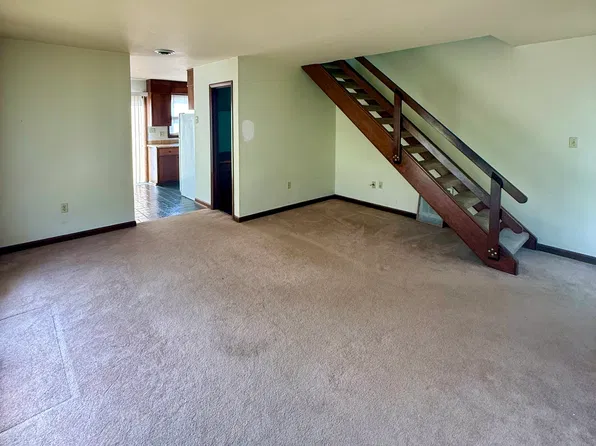138 Valley View Dr #4, Abingdon, VA 24210