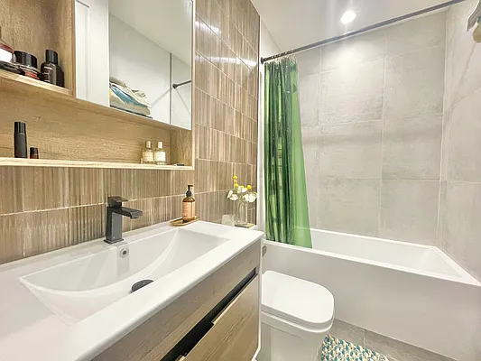 Rented by Doorway NYC, LLC | media 12