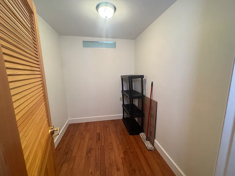 4 High St #2 — Photo 12
