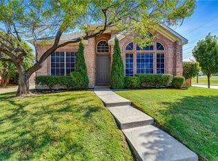 1300 Mae Dr, Carrollton, TX 75007