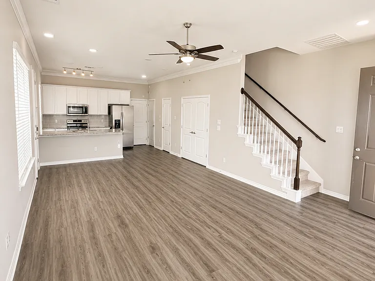 436 Northwood Dr — Photo 6