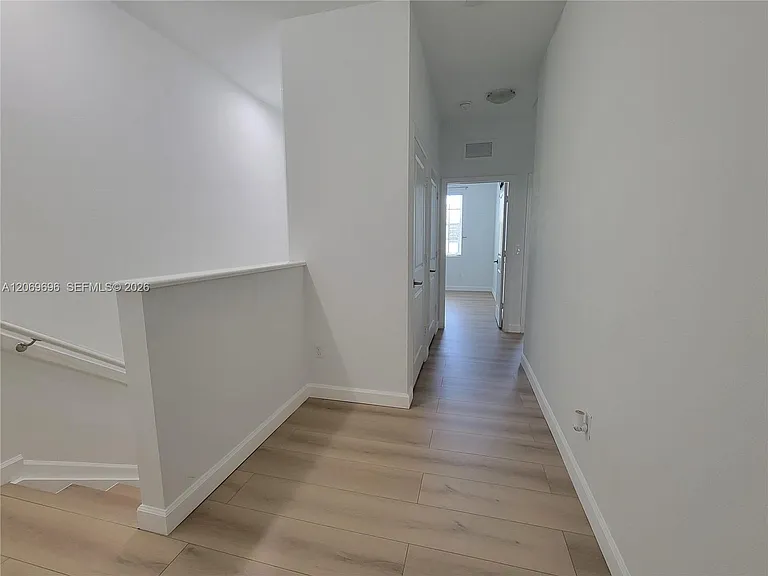 1107 NW 40th Ter #1107 — Photo 15