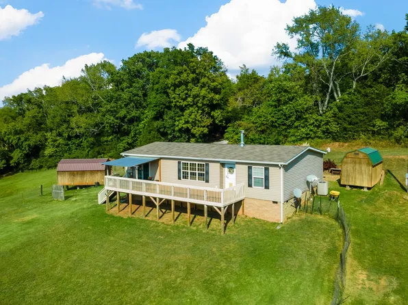 2114 Peach Orchard Rd, Culleoka, TN 38451
