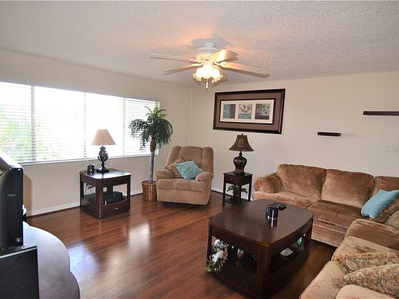 5th image of 22375 Edgewater Dr APT 259
