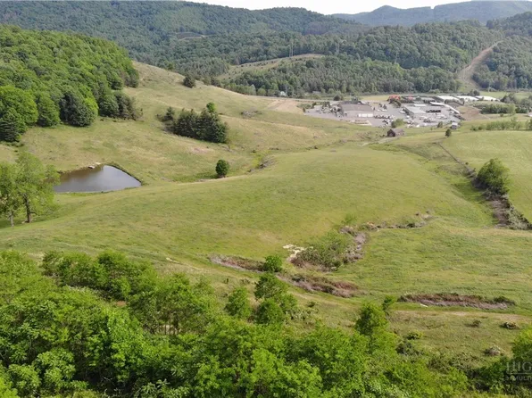 336 Mtn Valley Drive, West Jefferson, NC 28694