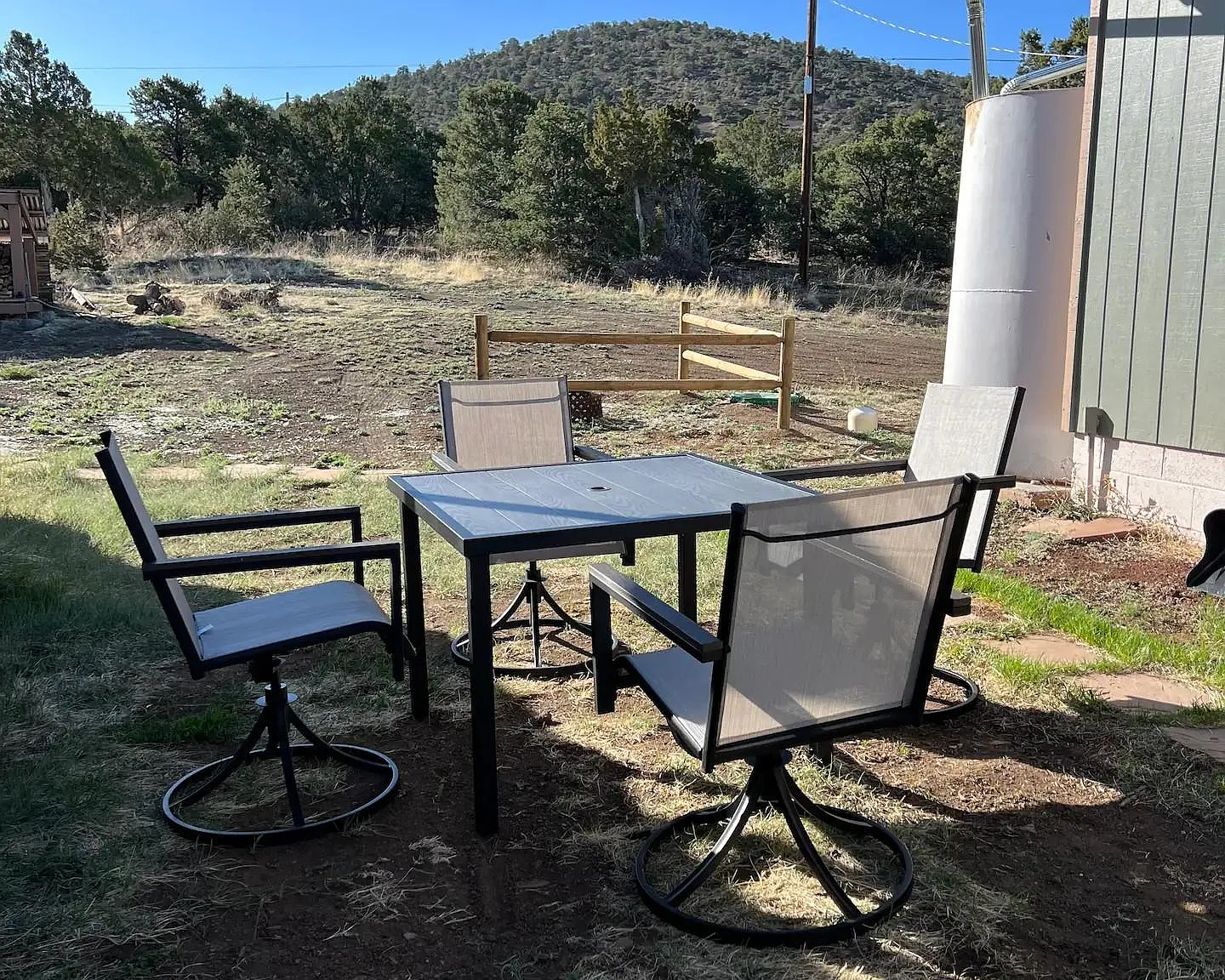 2 bed, 978 sqft, $2,350 — Photo 4