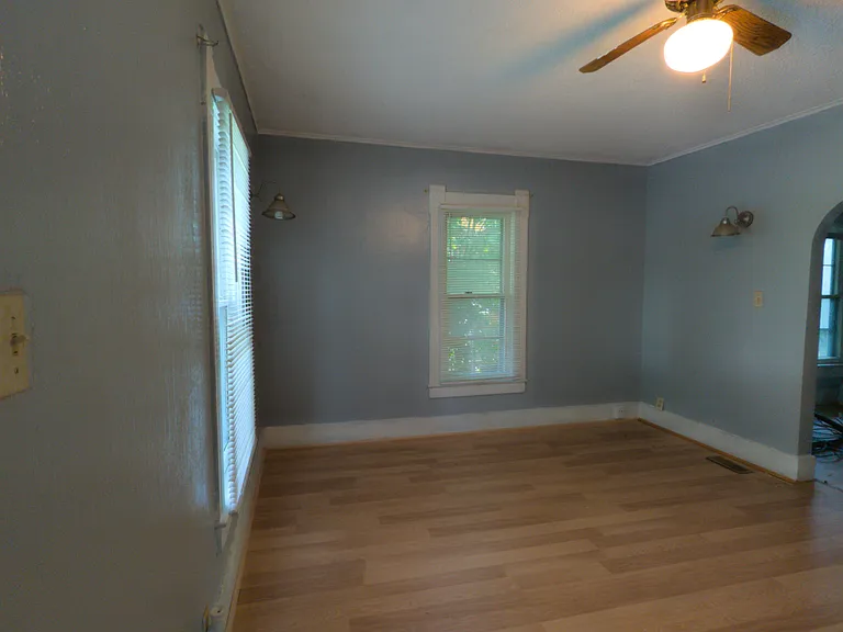 509 N 9th St — Photo 14