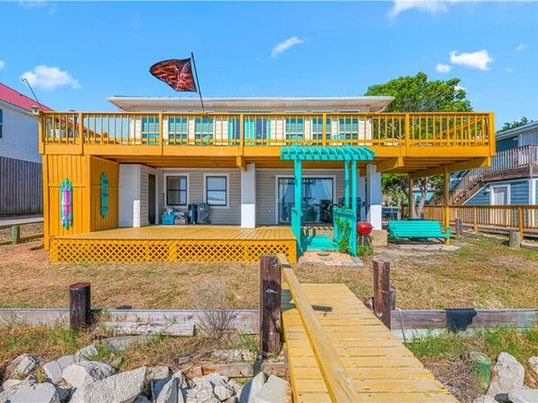 318 Pineda St, Dauphin Island, AL 36528
