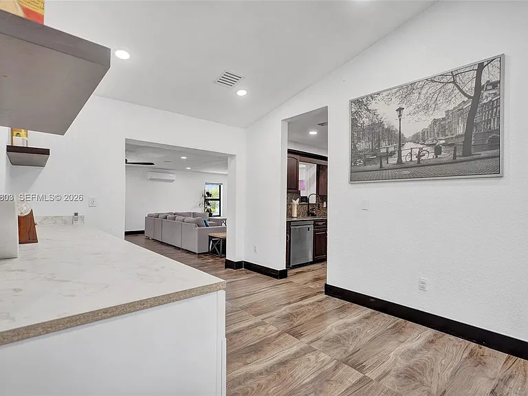 9750 SW 211th St — Photo 12