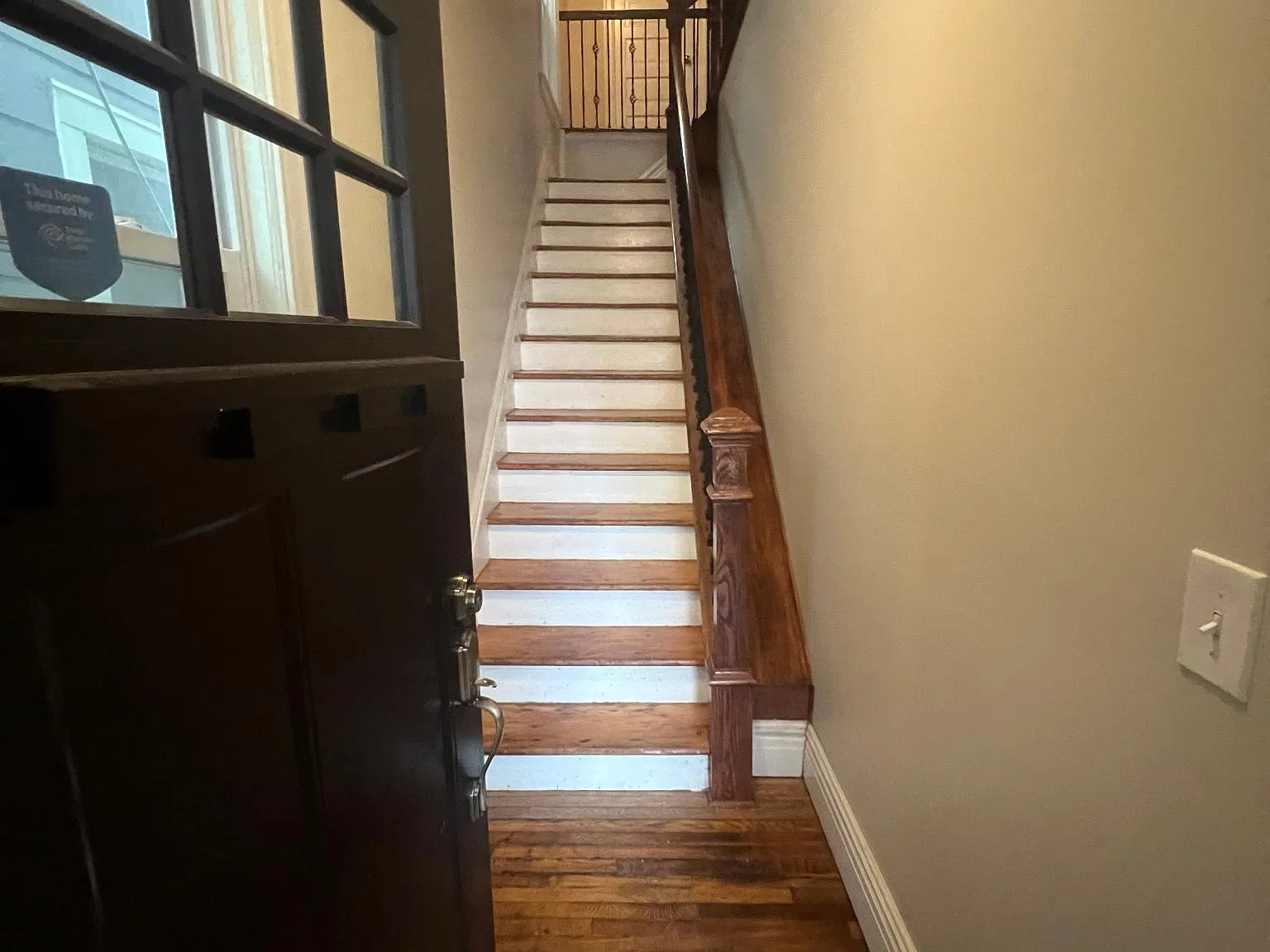 306 Baynes St — Photo 2