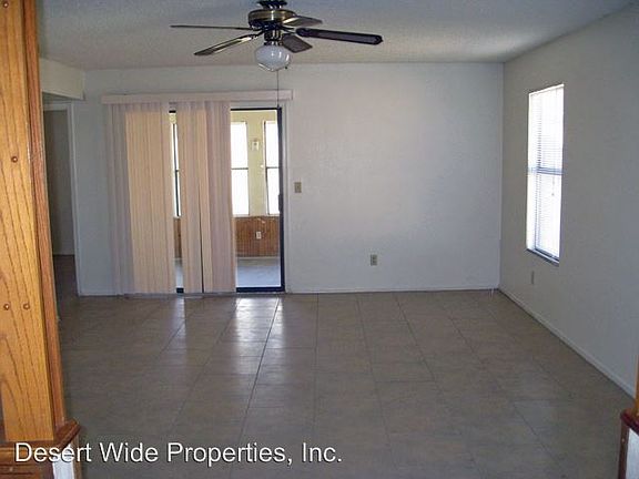 5th image of 8708 W Clarendon Ave