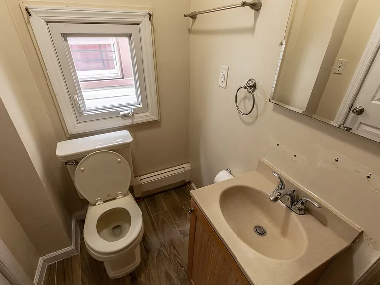 154 Taylor St — Photo 16