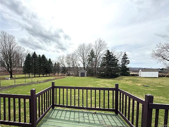 4th image of 512 Herkimer Rd