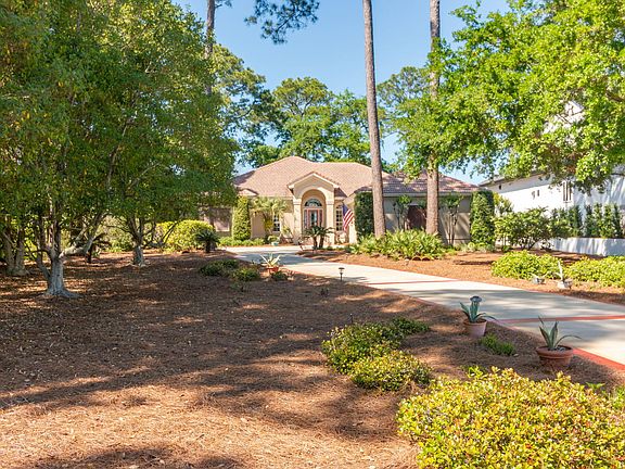3rd image of 394 Hideaway Bay Dr