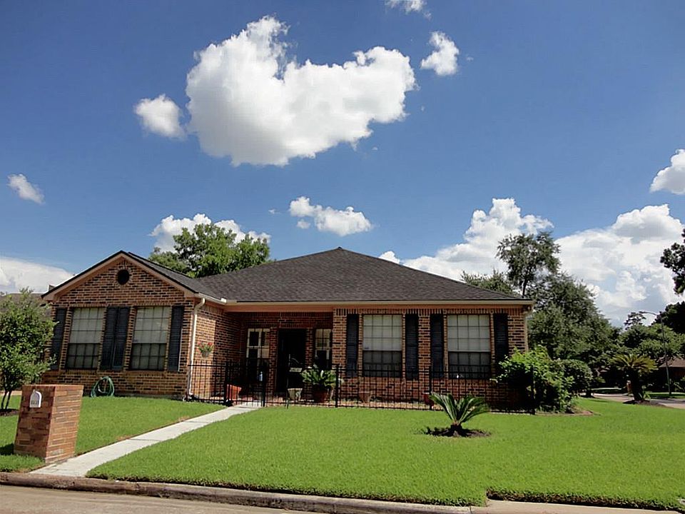 1st image of 6631 Oakland Hills Dr