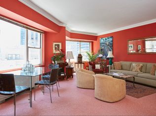 136 E 56th St, New York, NY 10022